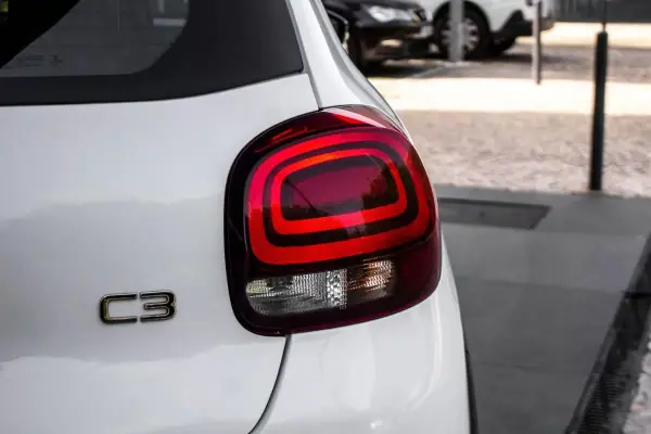 Citroën C3 2019 - 10600 EUR, 123501 km - AUTO.MOTO.pt - 123501km - foto 10 de 34