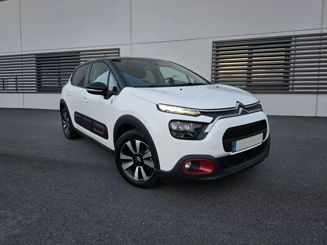 Citroën C3 2021 - 9900 EUR, 117700 km - AUTO.MOTO.pt - 117700km - foto 1 de 25