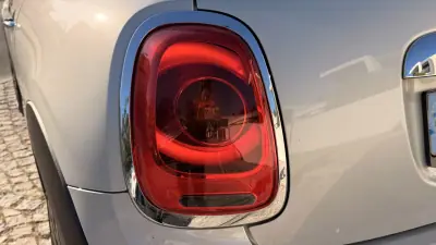 MINI 3 Portas 2016 - 17990 EUR, 105971 km - AUTO.MOTO.pt - 105971km - foto 12 de 23