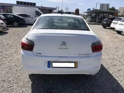 Citroën C-Elysée 2016 - 7500 EUR, 119000 km - AUTO.MOTO.pt - 119000km - foto 15 de 16
