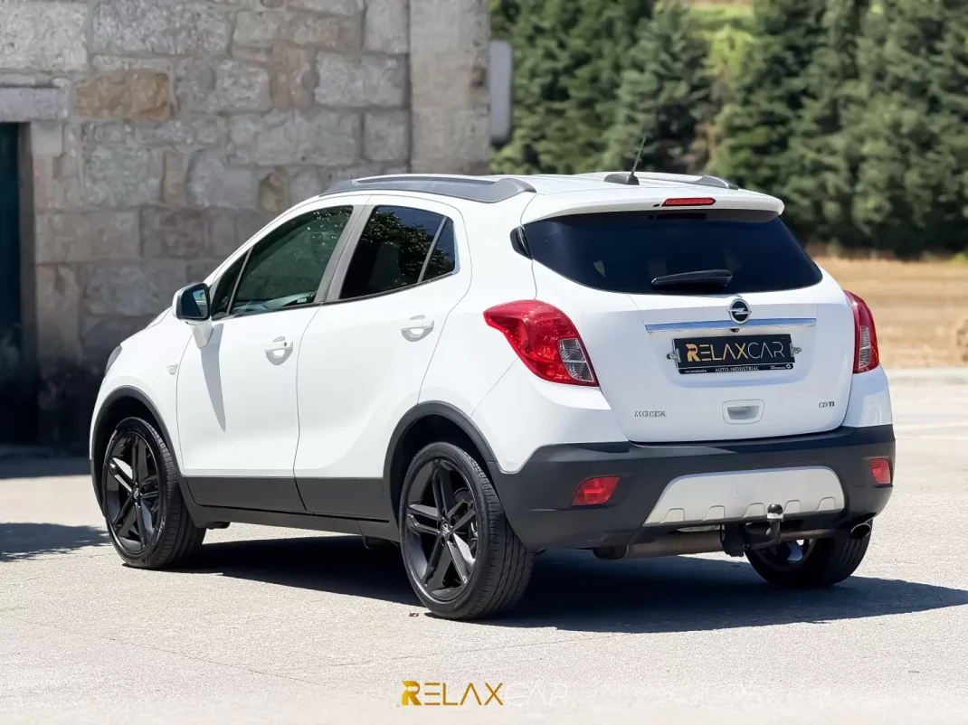 Opel Mokka 2016 - 13500 EUR, 113400 km - AUTO.MOTO.pt - 113400km - foto 16 de 20