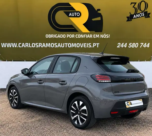 Peugeot 208 2024 — foto 3 de 8