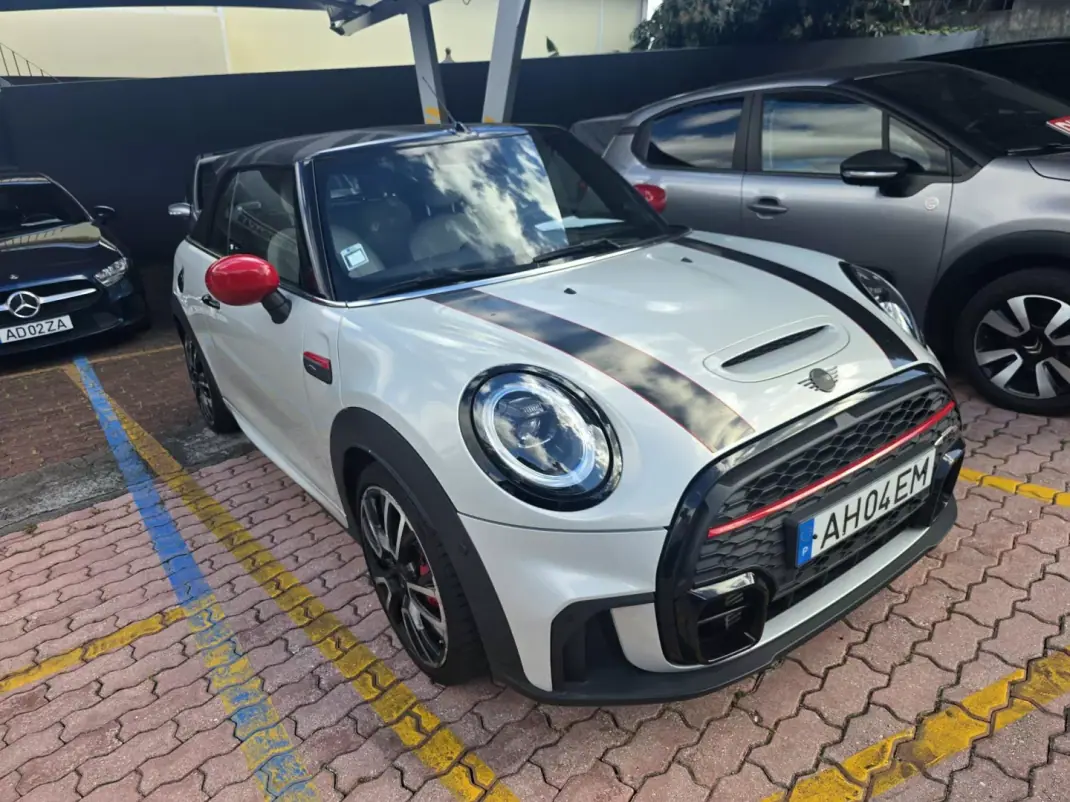MINI John Cooper Works 2021 - 37000 EUR, 31000 km - AUTO.MOTO.pt - 31000km - foto 1 de 6