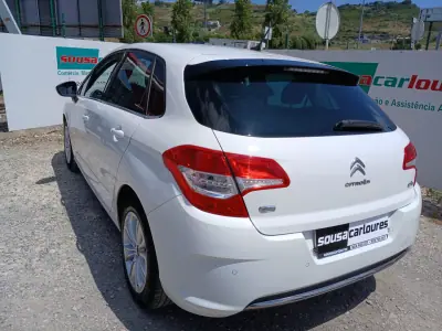 Citroën C4 2014 - 8250 EUR, 133197 km - AUTO.MOTO.pt - 133197km - foto 13 de 27