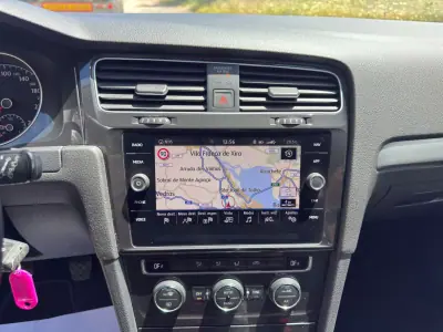 Volkswagen Golf 2019 - 13995 EUR, 169500 km - AUTO.MOTO.pt - 169500km - foto 15 de 41