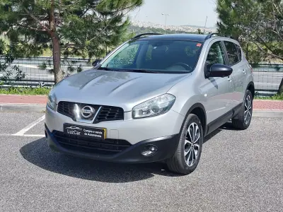Nissan Qashqai 2013 - 9980 EUR, 197150 km - AUTO.MOTO.pt - 197150km - foto 2 de 40