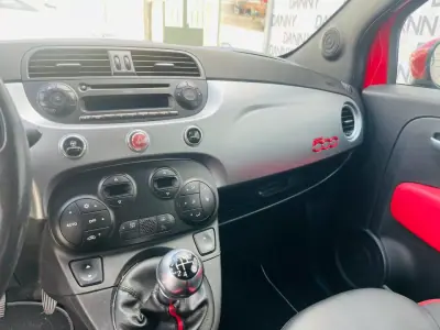 Fiat 500 2015 - 8900 EUR, 90000 km - AUTO.MOTO.pt - 90000km - foto 7 de 10