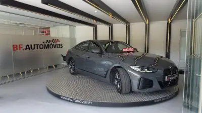 BMW i4 2023 - 41900 EUR, 60120 km - AUTO.MOTO.pt - 60120km - foto 5 de 58