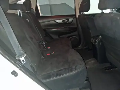 Nissan X-Trail 2016 - 15000 EUR, 150000 km - AUTO.MOTO.pt - 150000km - foto 24 de 28