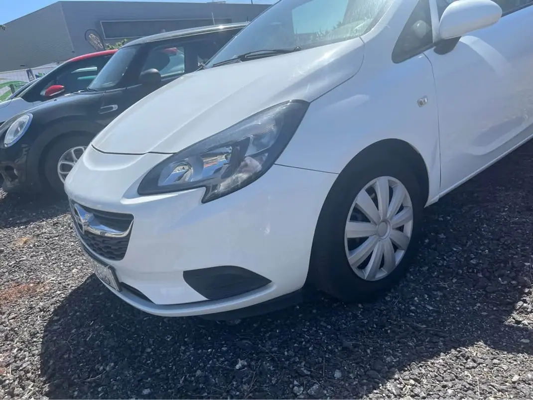 Opel Corsa E Van 2017 - 4650 EUR, 225590 km - AUTO.MOTO.pt - 225590km - foto 3 de 15