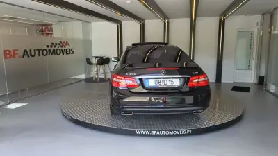 Mercedes-Benz E 350 2009 - 13900 EUR, 286432 km - 286432km - foto 17 de 58