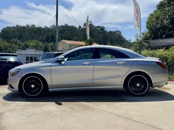 Mercedes-Benz CLA 220 2015 - 17500 EUR, 149000 km - 149000km - foto 19 de 20