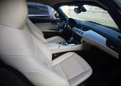 BMW Z4 2012 - 21000 EUR, 203000 km - AUTO.MOTO.pt - 203000km - foto 20 de 31