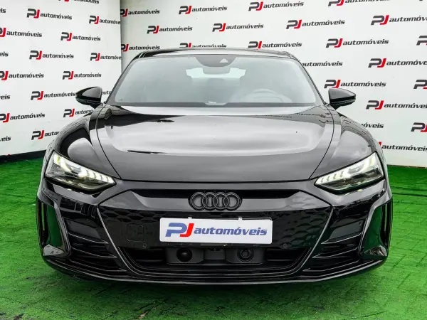 Audi e-tron GT 2022 - 58500 EUR, 86000 km - AUTO.MOTO.pt - 86000km - foto 4 de 36