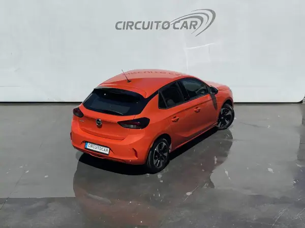 Opel Corsa-e 2022 - 16900 EUR, 56459 km - AUTO.MOTO.pt - 56459km - foto 9 de 41