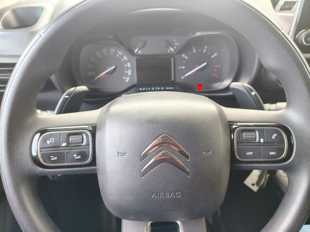Citroën Berlingo 2021 - 13990 EUR, 180000 km - 180000km - foto 7 de 10