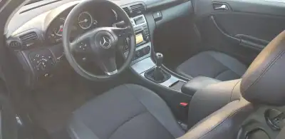 Mercedes-Benz CLC 200 2010 - 10990 EUR, 259000 km - AUTO.MOTO.pt - 259000km - foto 14 de 46