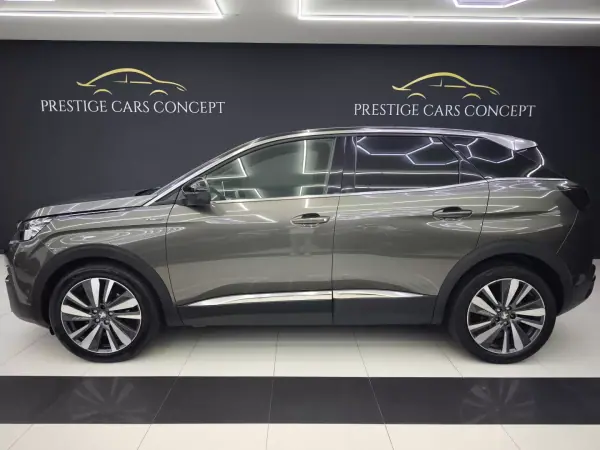 Peugeot 3008 2017 - 19950 EUR, 138410 km - AUTO.MOTO.pt - 138410km - foto 6 de 39