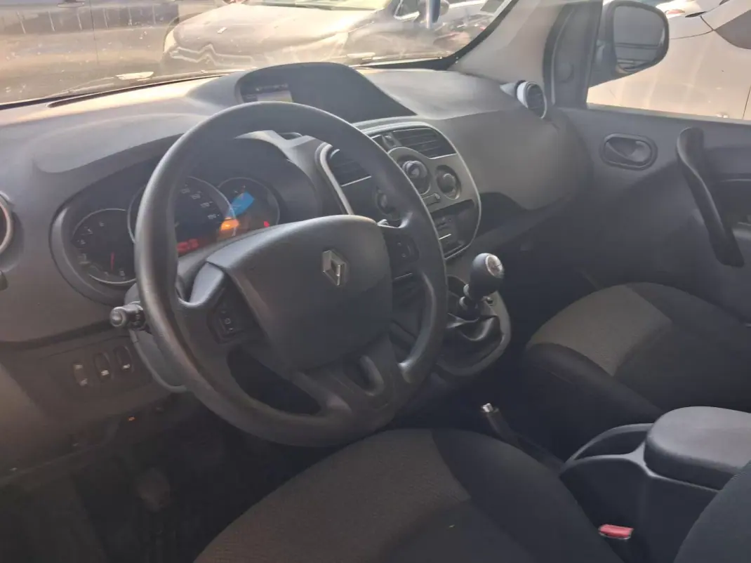 Renault Kangoo 2020 - 8900 EUR, 220000 km - 220000km - foto 13 de 14