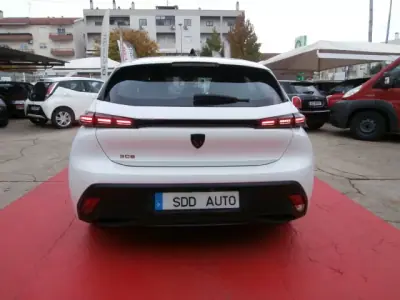 Peugeot 308 2022 - 22000 EUR, 118452 km - AUTO.MOTO.pt - 118452km - foto 8 de 31