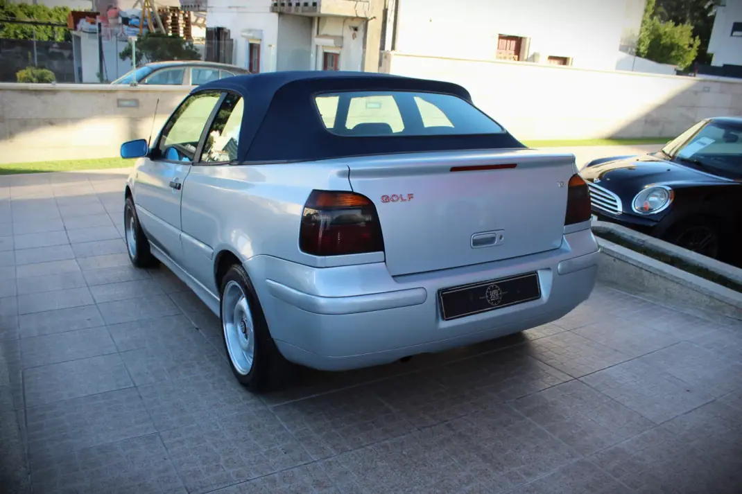 Volkswagen Golf Cabriolet 1999 - 5990 EUR, 216300 km - 216300km - foto 25 de 25