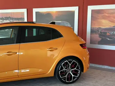 Renault Mégane 2019 - 49990 EUR, 11812 km - AUTO.MOTO.pt - 11812km - foto 7 de 25