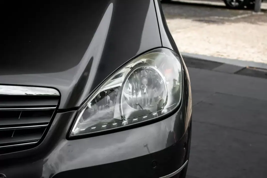 Mercedes-Benz A 160 2009 - 6890 EUR, 111084 km - AUTO.MOTO.pt - 111084km - foto 8 de 34