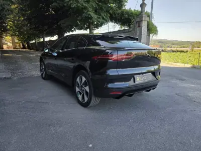 Jaguar I-Pace 2020 - 24499 EUR, 128765 km - AUTO.MOTO.pt - 128765km - foto 19 de 41