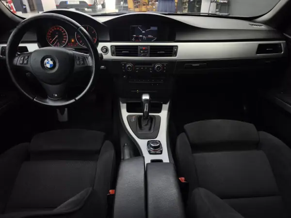 BMW 320 2011 - 14950 EUR, 269065 km - AUTO.MOTO.pt - 269065km - foto 22 de 41