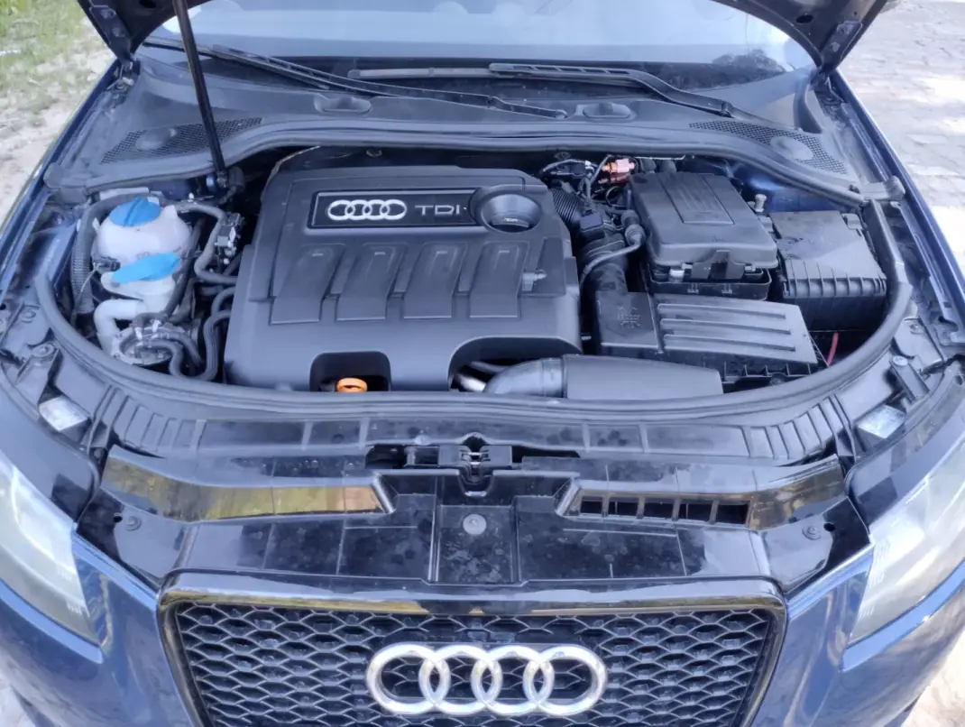 Audi A3 Sportback 2012 - 5250 EUR, 260000 km - AUTO.MOTO.pt - 260000km - foto 22 de 23
