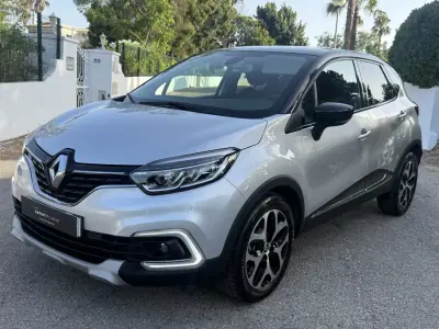 Renault Captur 2019 - 15999 EUR, 7000 km - AUTO.MOTO.pt - 7000km - foto 4 de 15