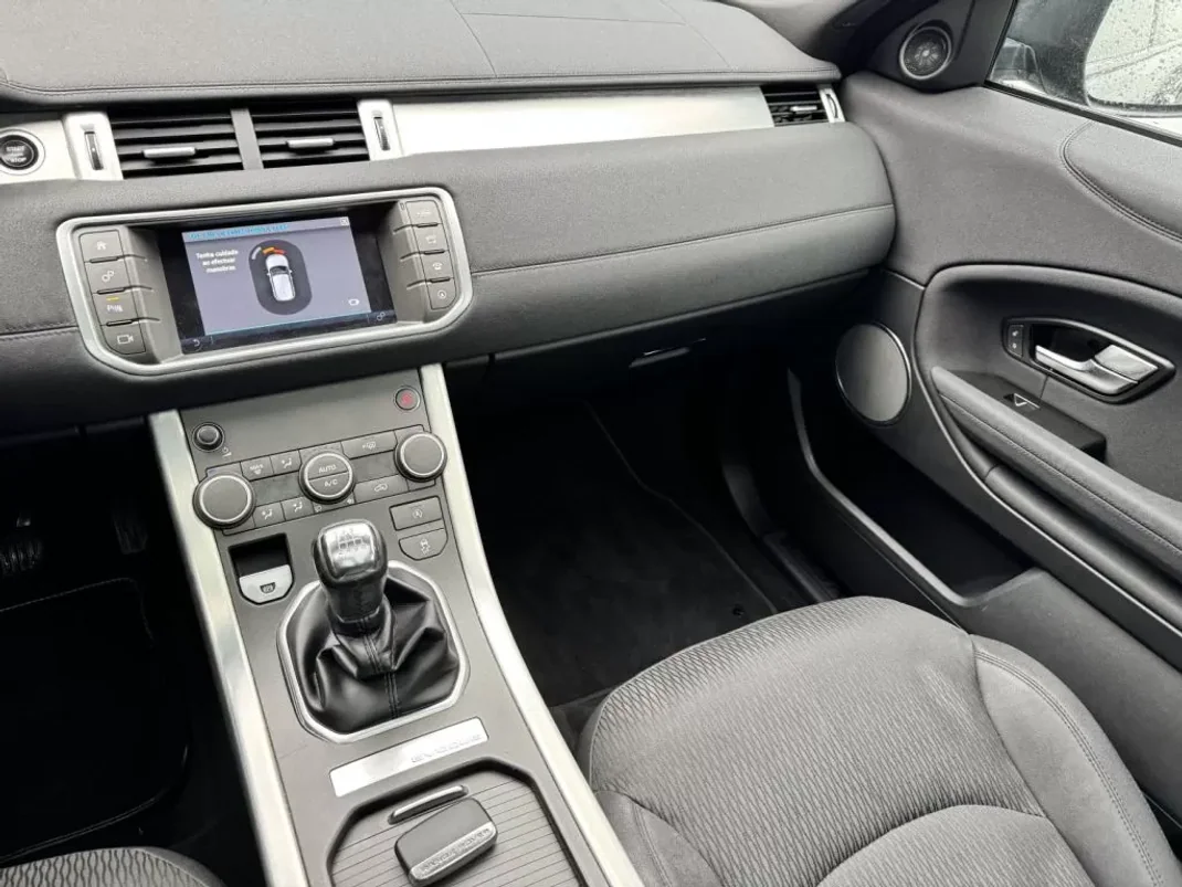 Land Rover Range Rover Evoque 2017 - 23500 EUR, 169496 km - AUTO.MOTO.pt - 169496km - foto 13 de 28