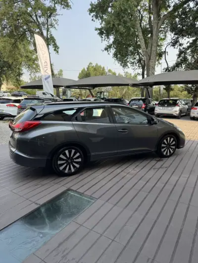 Honda Civic Tourer 2015 - 13500 EUR, 175148 km - 175148km - foto 4 de 10
