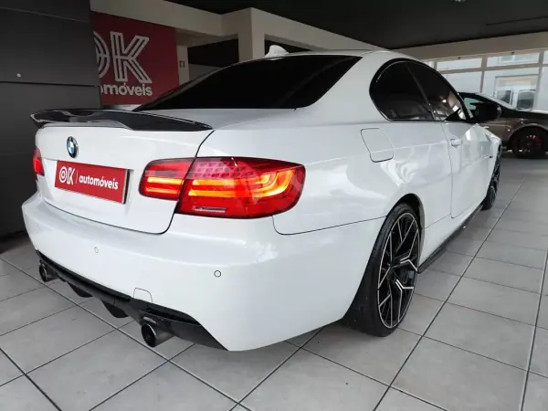 BMW 320 2012 - 18650 EUR, 179300 km - AUTO.MOTO.pt - 179300km - foto 11 de 35