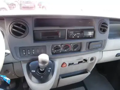 Renault MASTER 2.2DCI CAIXA ABERTA 2006 - 16200 EUR, 222778 km - AUTO.MOTO.pt - 222778km - foto 17 de 22