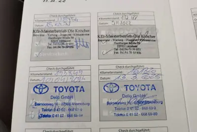 Toyota iQ 2012 - 10990 EUR, 174000 km - AUTO.MOTO.pt - 174000km - foto 9 de 9