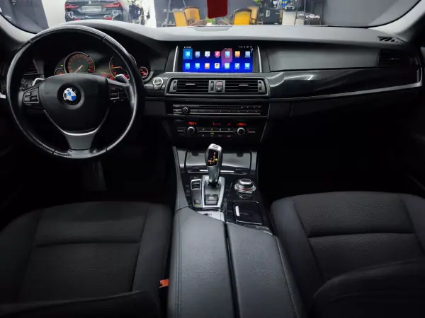 BMW 520 2015 - 19950 EUR, 244033 km - AUTO.MOTO.pt - 244033km - foto 24 de 46