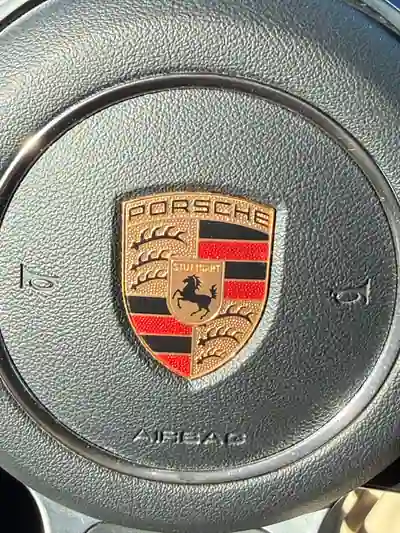 Porsche Cayenne Coupé 2020 - 55990 EUR, 184520 km - AUTO.MOTO.pt - 184520km - foto 16 de 20