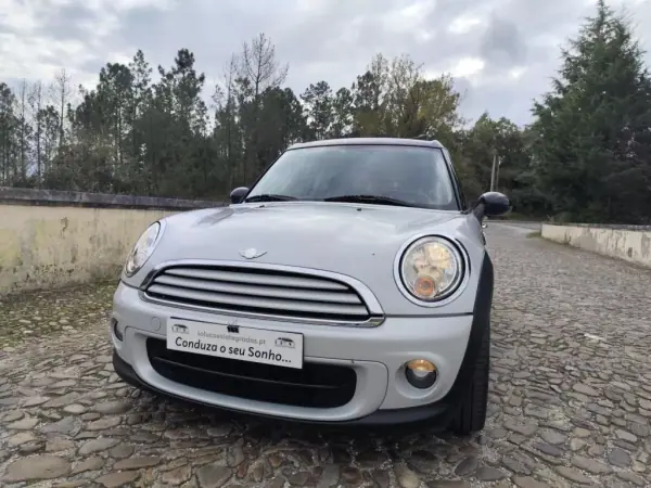 MINI Clubman 2011 - 7500 EUR, 293000 km - AUTO.MOTO.pt - 293000km - foto 57 de 65
