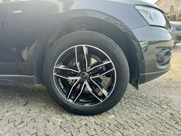 Audi Q5 2008 - 13900 EUR, 201500 km - AUTO.MOTO.pt - 201500km - foto 5 de 25