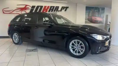 BMW 318 2013 - 13990 EUR, 216833 km - AUTO.MOTO.pt - 216833km - foto 10 de 33