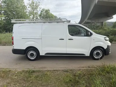 Toyota 2019 - 16190 EUR, 109000 km - AUTO.MOTO.pt - 109000km - foto 6 de 31