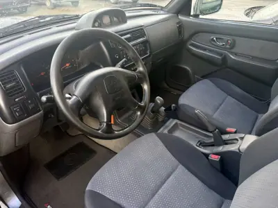 Mitsubishi L200 2002 - 13490 EUR, 214000 km - AUTO.MOTO.pt - 214000km - foto 7 de 11