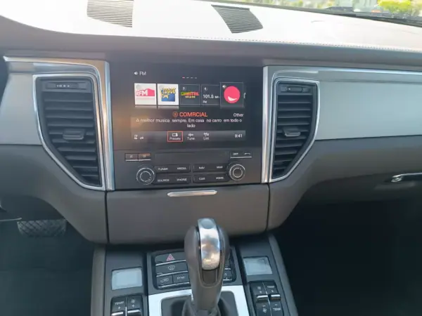 Porsche Macan 2016 - 45500 EUR, 155000 km - AUTO.MOTO.pt - 155000km - foto 31 de 32