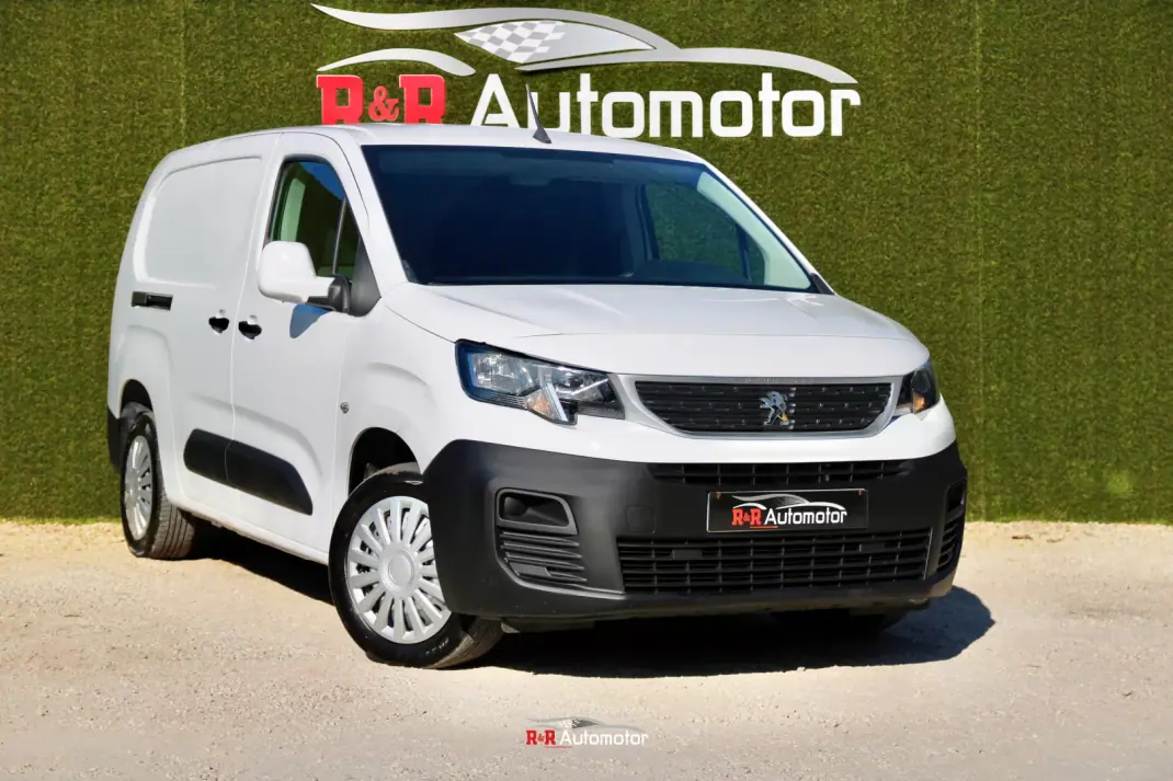 Peugeot Partner 1.5 BlueHDI Pro Longa 3L 2021 - 14750 EUR, 113000 km - AUTO.MOTO.pt - 113000km - foto 1 de 22