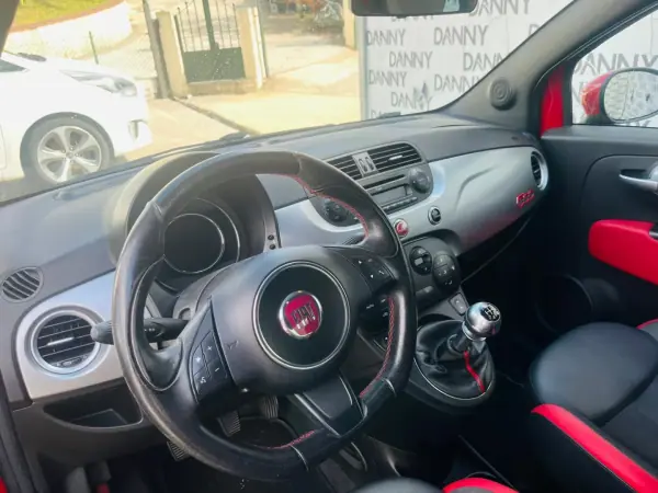 Fiat 500 2015 - 8900 EUR, 90000 km - AUTO.MOTO.pt - 90000km - foto 8 de 10