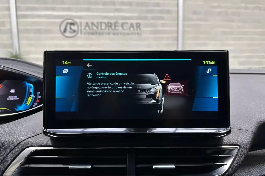 Peugeot 3008 2021 - 23450 EUR, 45084 km - AUTO.MOTO.pt - 45084km - foto 28 de 51