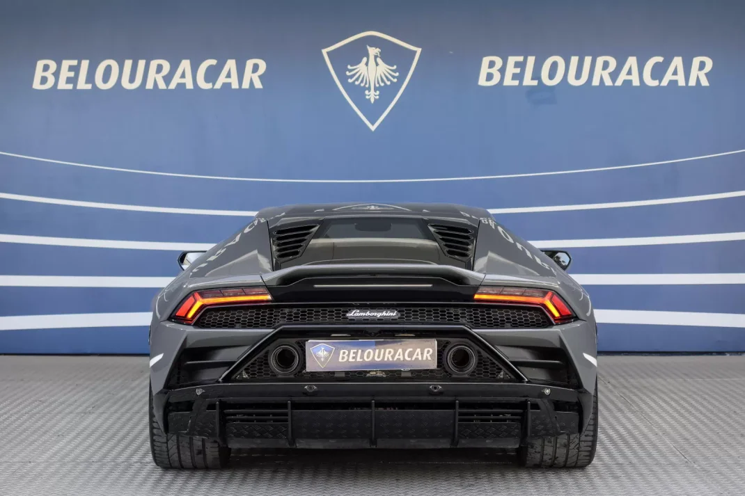 Lamborghini Huracán 2020 - 370000 EUR, 14152 km - AUTO.MOTO.pt - 14152km - foto 5 de 19