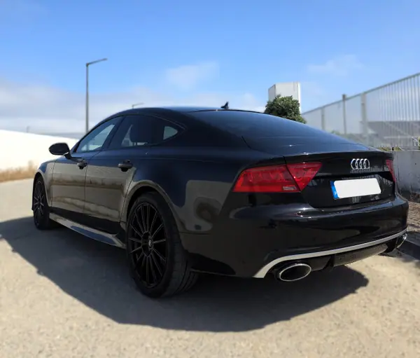 Audi A7 Sportback 2012 - 20000 EUR, 200000 km - AUTO.MOTO.pt - 200000km - foto 6 de 12