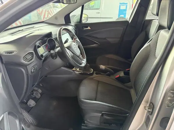 Opel Crossland 2019 - 11450 EUR, 68790 km - 68790km - foto 10 de 14